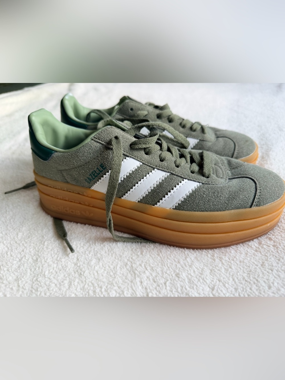 adidas Gazelle Bold Silver Green Gum Platform Sneakers Women’s 7.5 - Picture 2 of 8